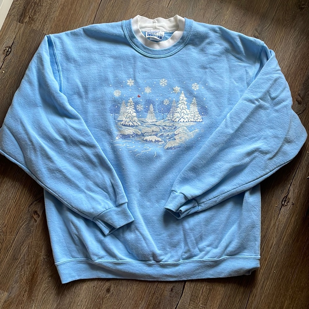 🎄 Vintage Endless Designs Christmas Sweatshirt